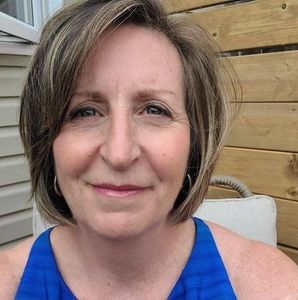 Meet your Posher, Anne